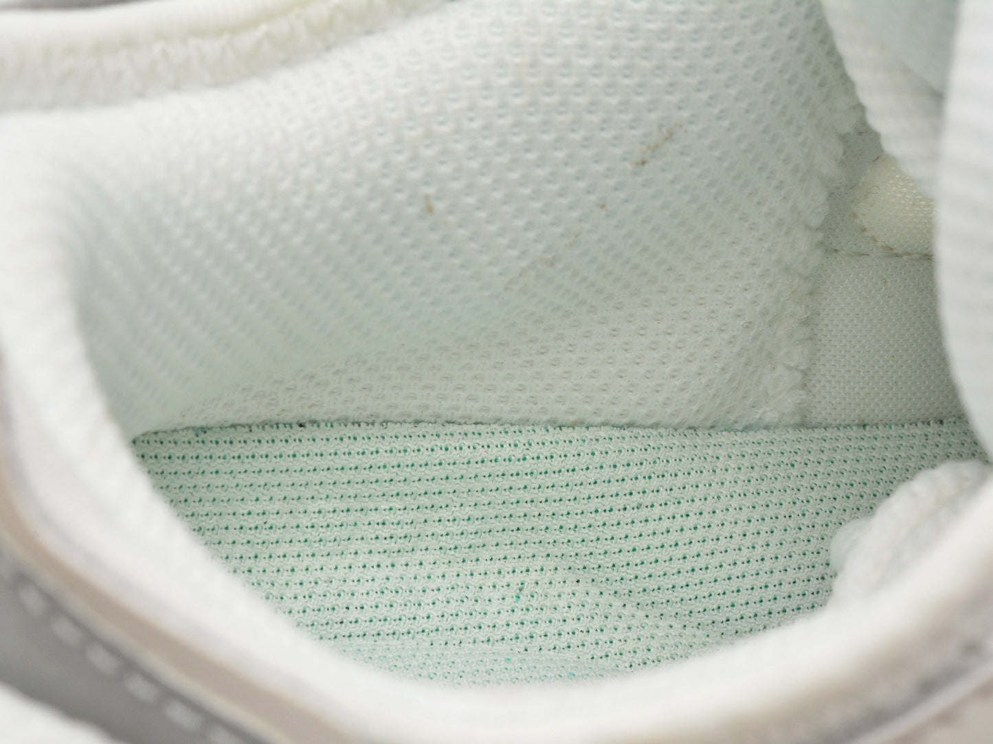 Pantofi sport gryxo albi, 24120, din material textil