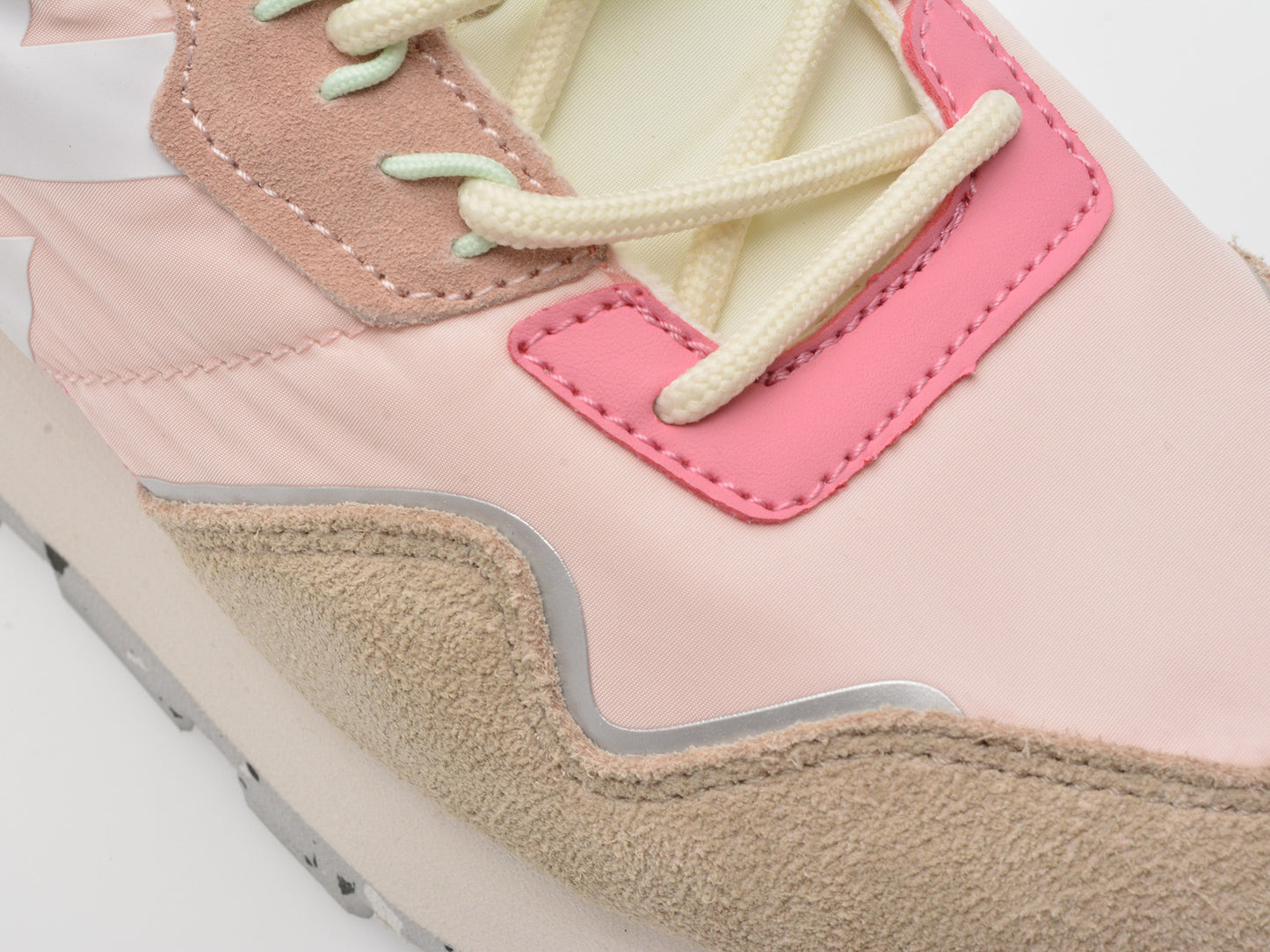 Pantofi sport gryxo albi, 40061W, din material textil
