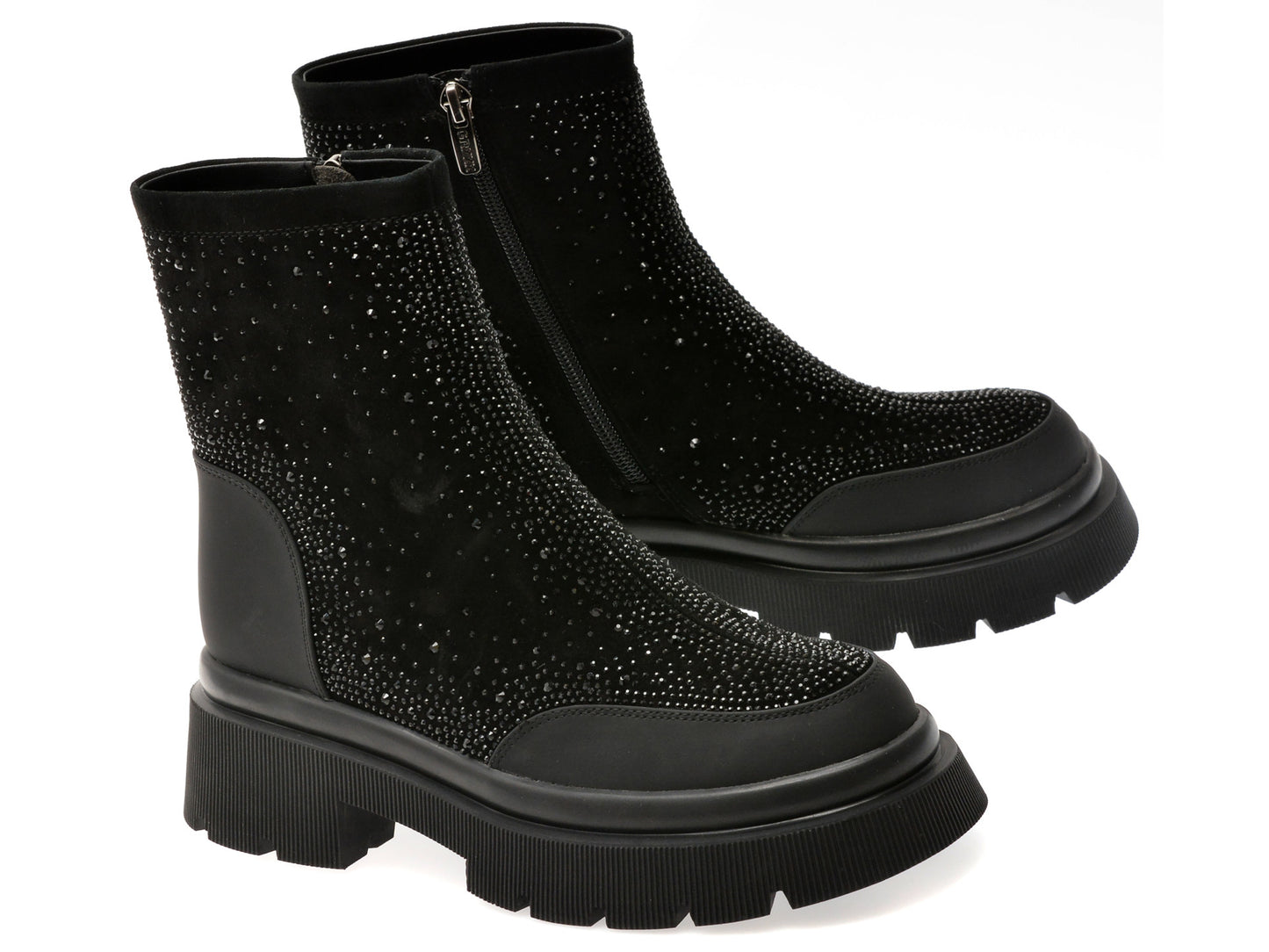 Ghete gryxo negre, KR381, din piele intoarsa