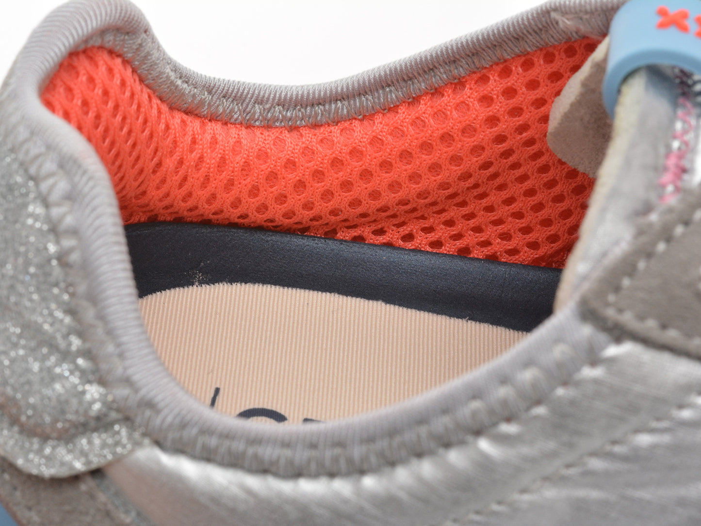Pantofi sport gryxo albi, 40061W, din material textil